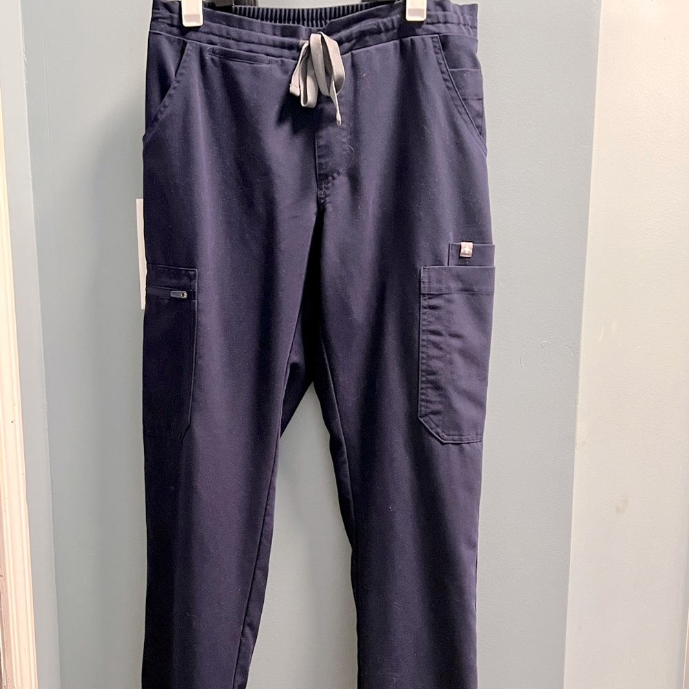 Navy, Kade style pants, One pocket shirt. Worn twice. XS P. Smoke free home